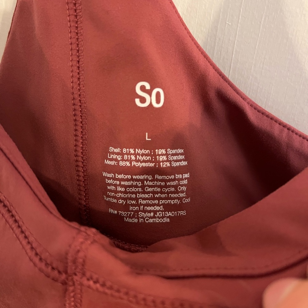 “So” sports bras - Picture 3 of 3